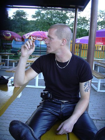 img00118.jpg