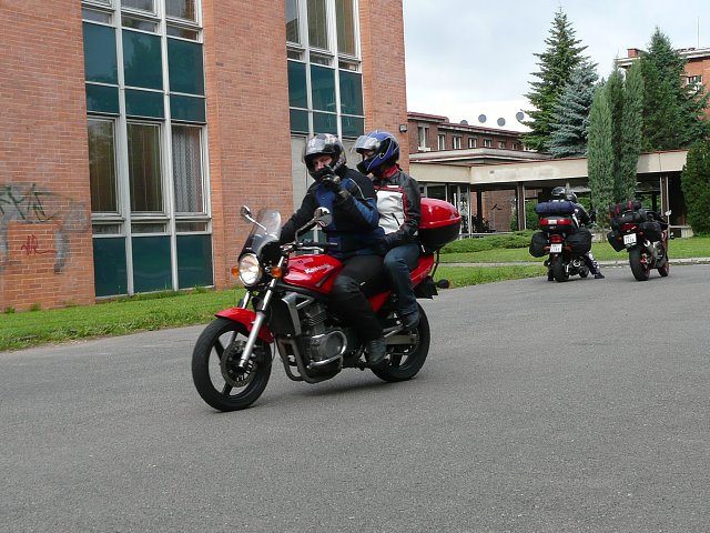 img00010.jpg