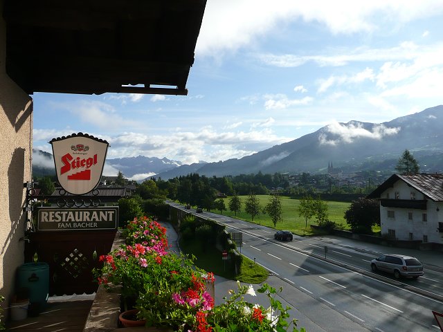 img00030.jpg