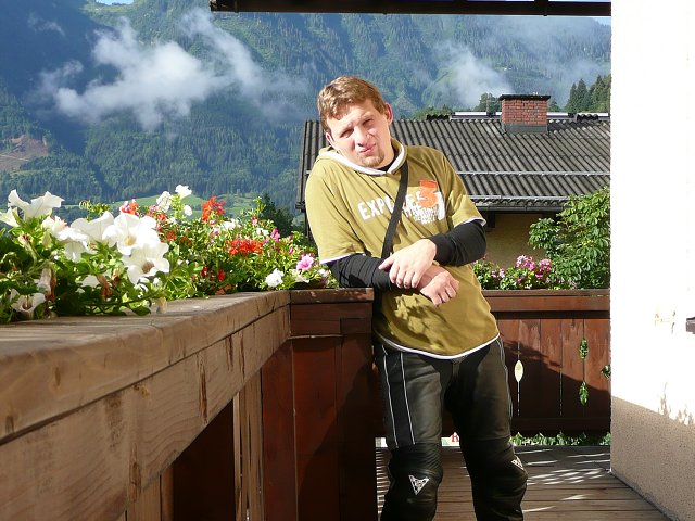img00032.jpg