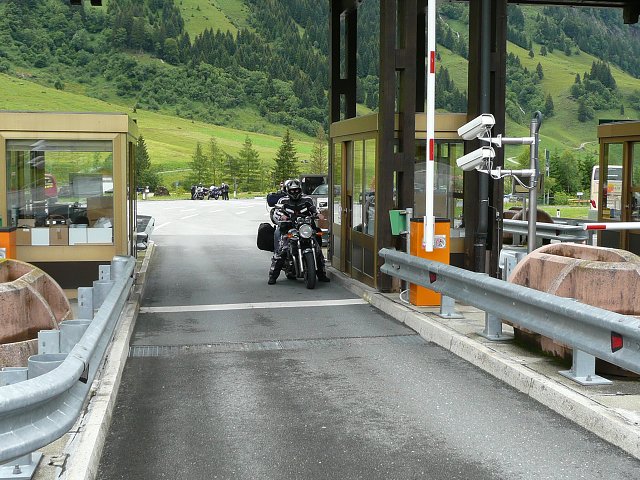 img00042.jpg