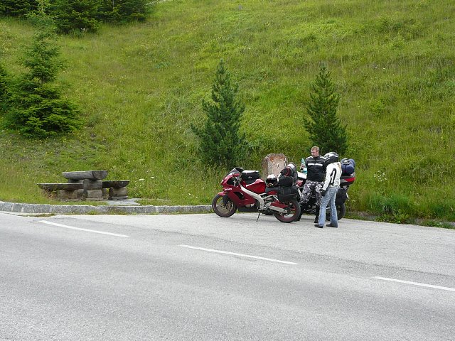 img00070.jpg