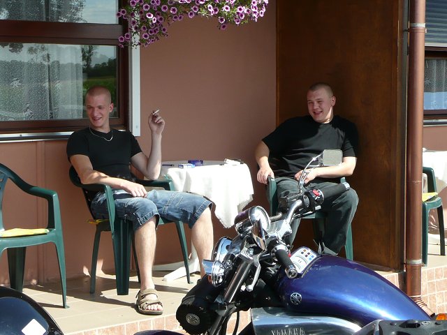 img00099.jpg