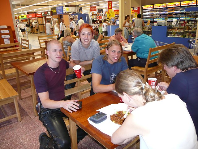 img00131.jpg