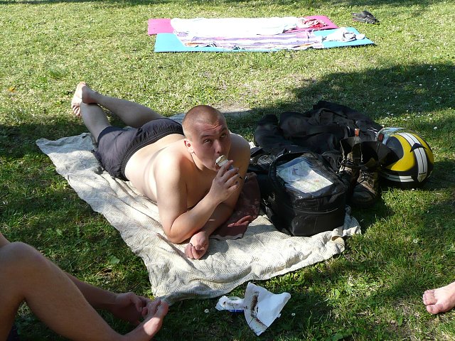img00145.jpg