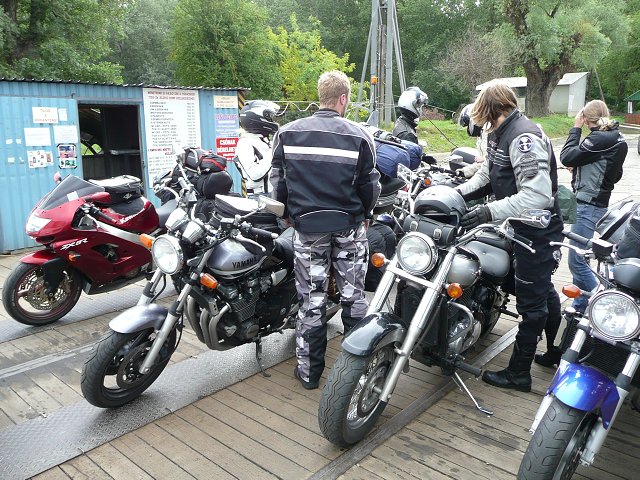 img00201.jpg