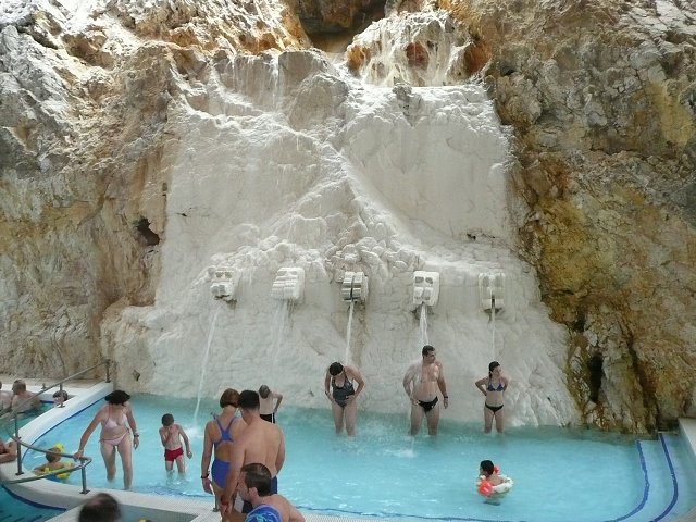 img00225.jpg