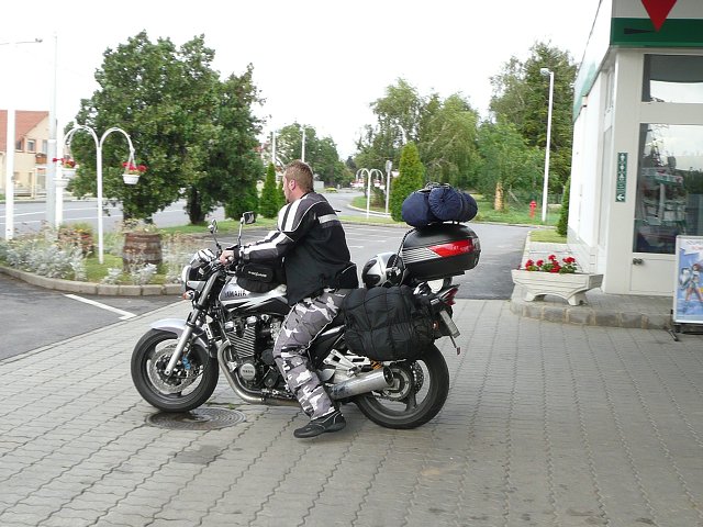 img00230.jpg