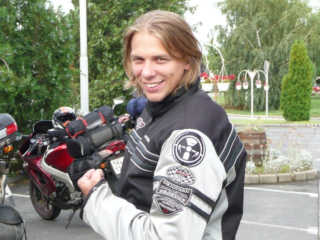 img00232.jpg