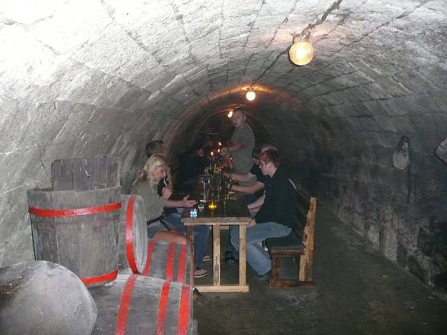 img00237.jpg