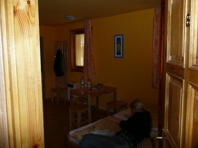 img00245.jpg