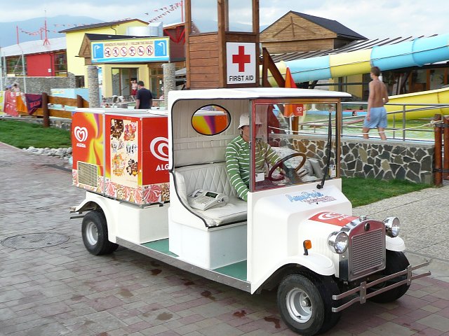 img00300.jpg
