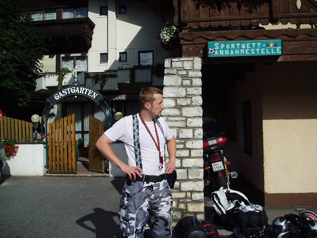 img00328.jpg