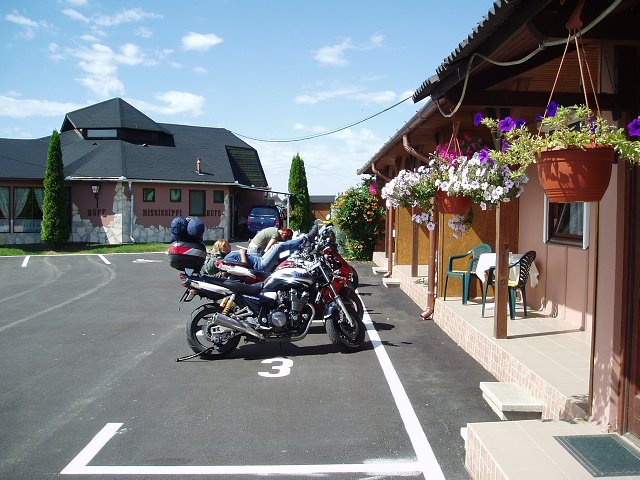 img00359.jpg