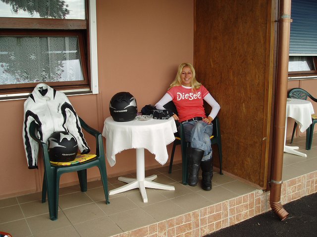 img00398.jpg