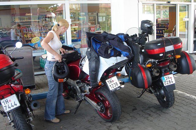 img00141.jpg