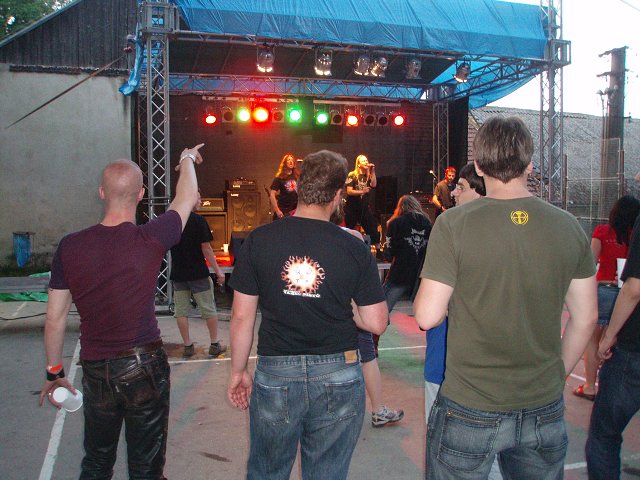 img00037.jpg