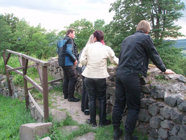 img00153.jpg