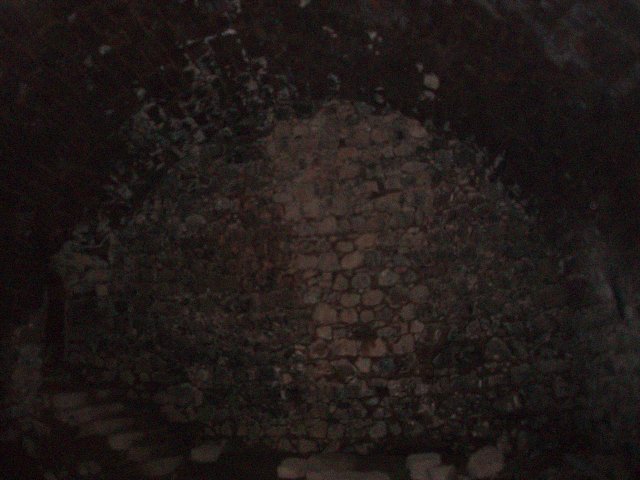 img00166.jpg
