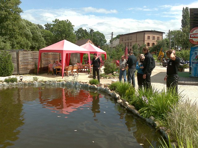 img00198.jpg