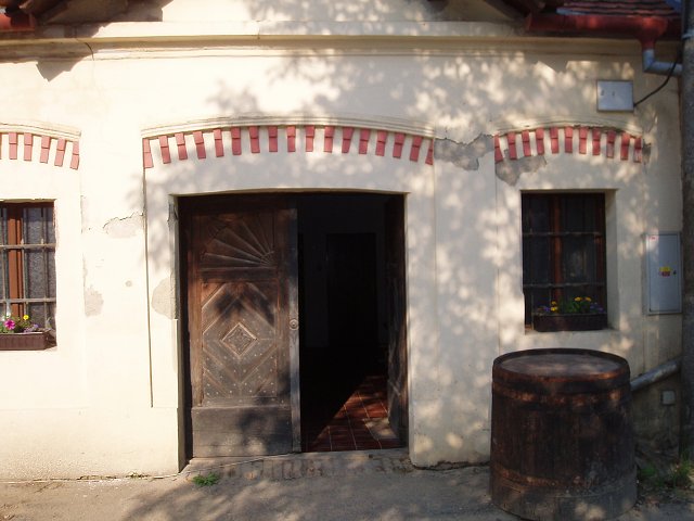 img00258.jpg