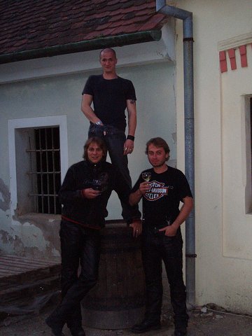 img00307.jpg