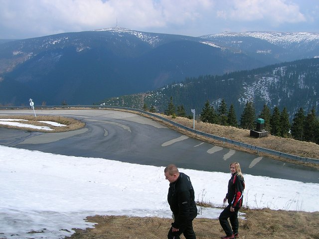img00003.jpg