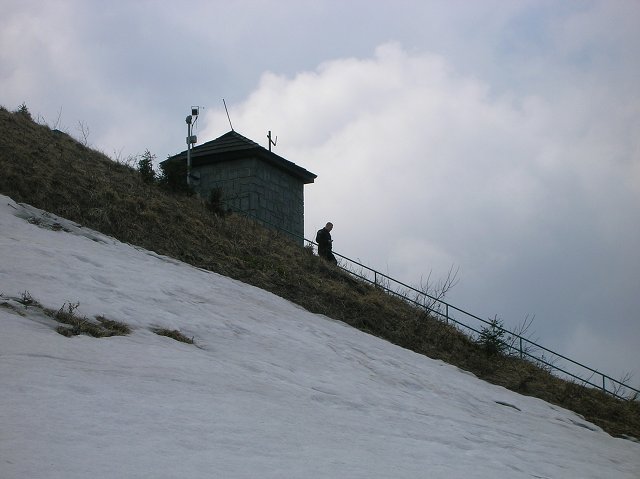 img00025.jpg