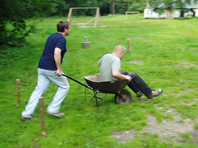 img00100.jpg