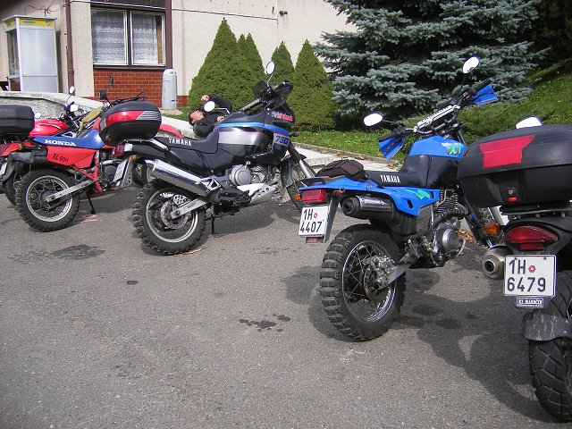 img00077.jpg