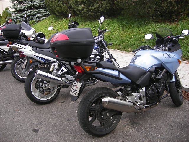 img00080.jpg