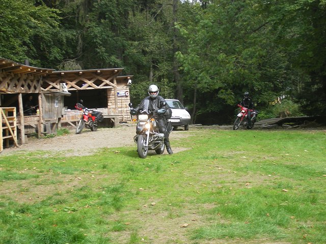 img00104.jpg