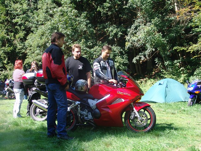 img00135.jpg
