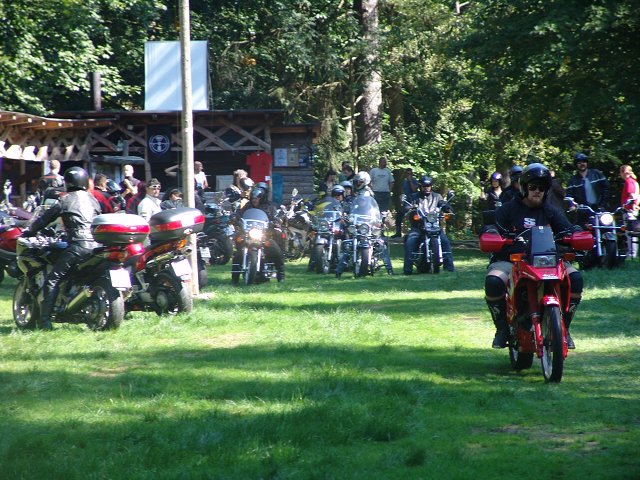 img00143.jpg