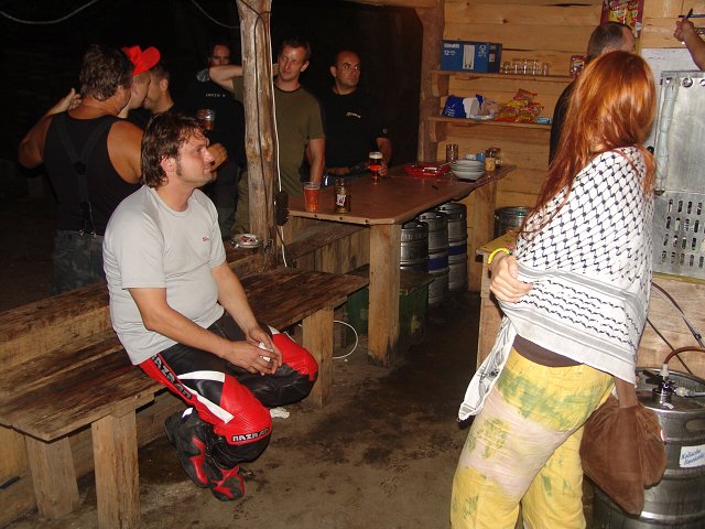 img00301.jpg