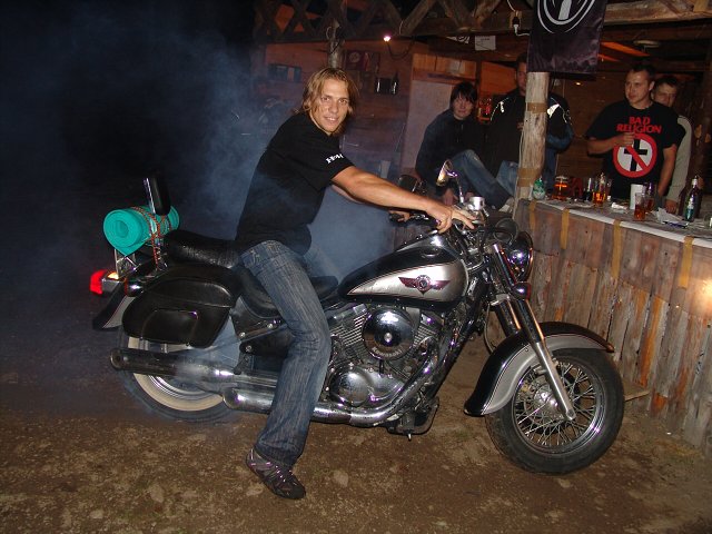 img00410.jpg