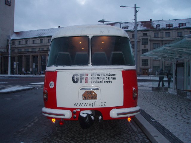 img00027.jpg