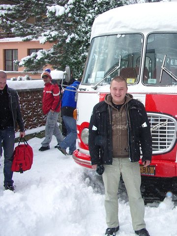 img00106.jpg