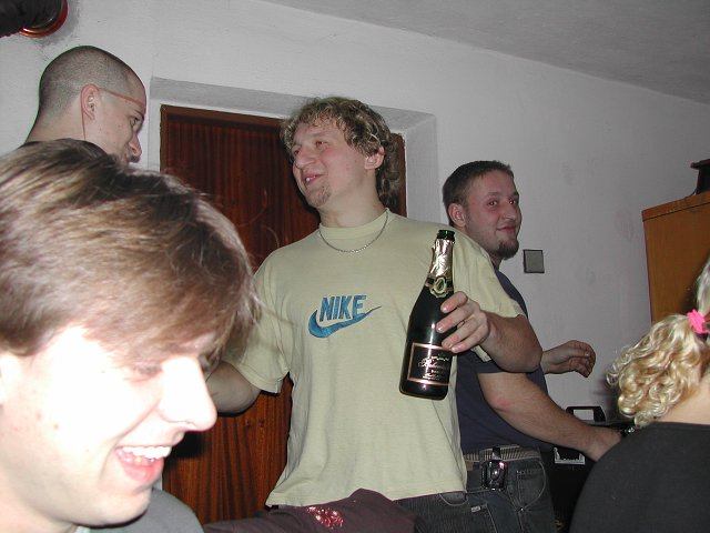 img00185.jpg